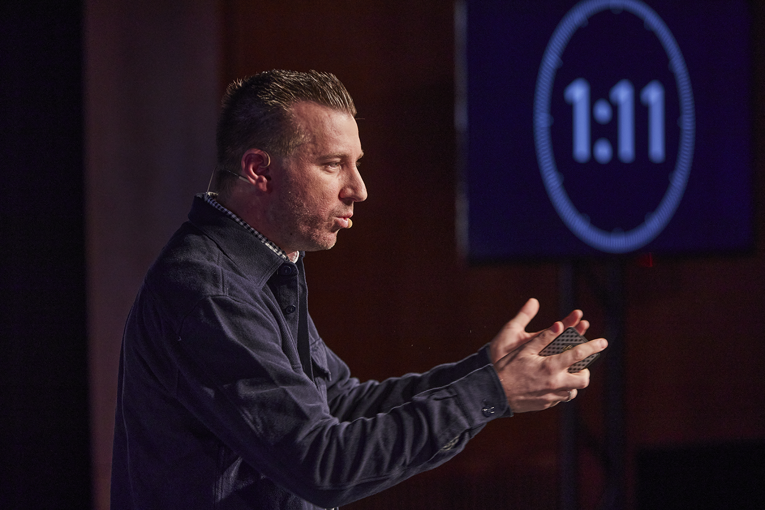 Torsten Schröder hält eine Keynote